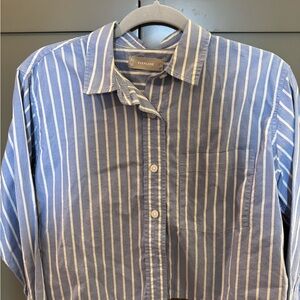 Everlane  Cropped Shirt